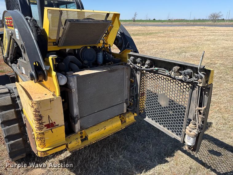 image for item ES5955 2017 New Holland C232 tracked skid steer loader