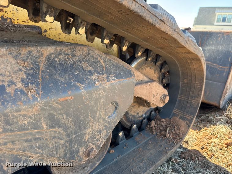 image for item ES5955 2017 New Holland C232 tracked skid steer loader