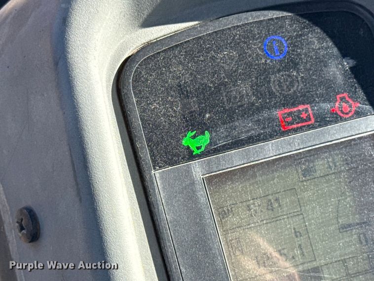 image for item ES5957 2021 Yanmar SV40 mini excavator