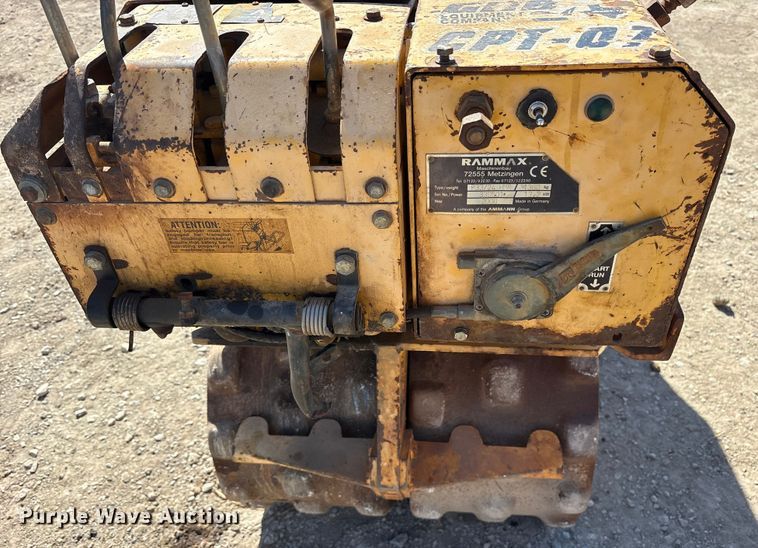 image for item ES8560 2000 Rammax P33/24 HMR trench compactor