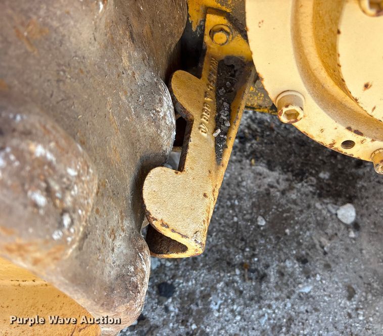 image for item ES8560 2000 Rammax P33/24 HMR trench compactor