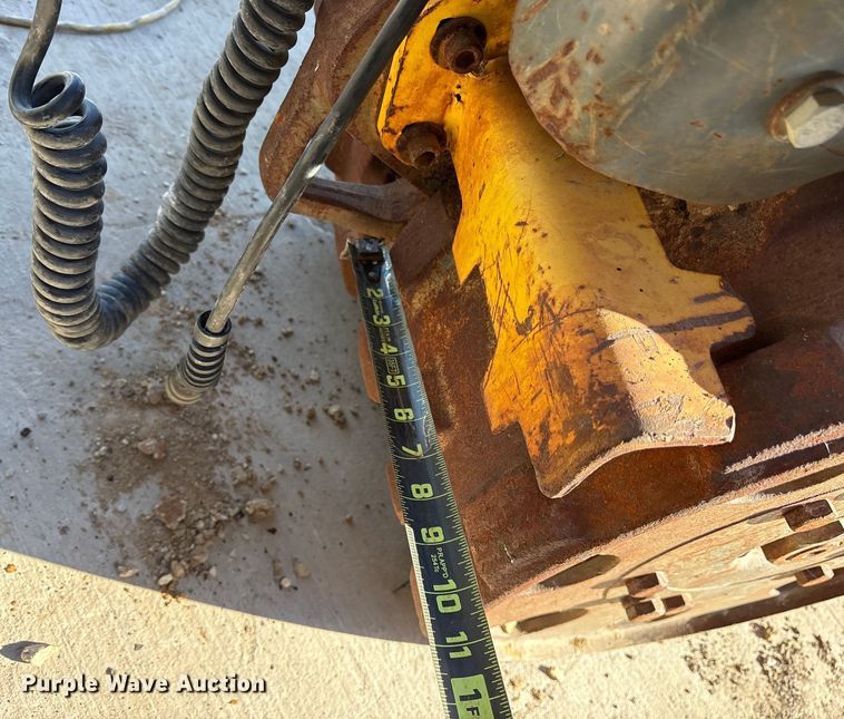 image for item ES8568 2016 Wacker Neuson trench compactor