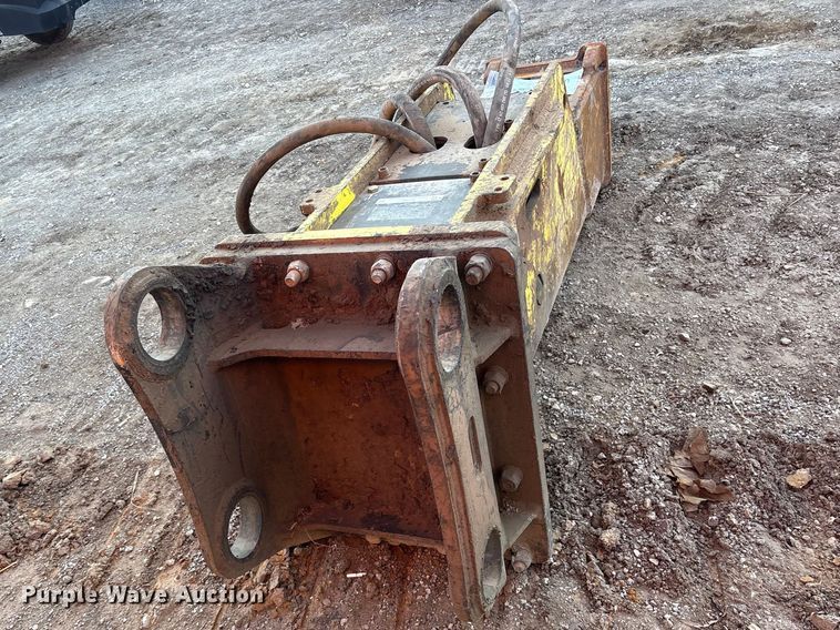 image for item ES8622 Stanley MBX308 breaker