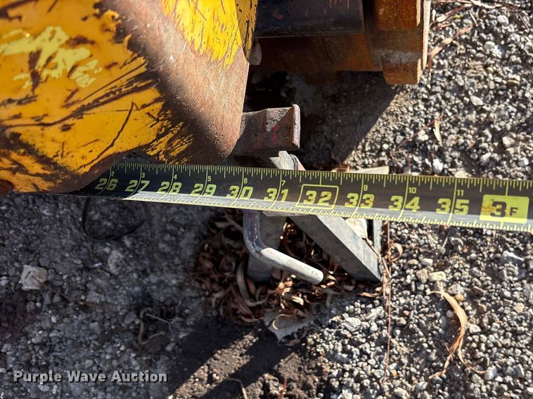 image for item ES8623 2016 Rammax 1575 trench compactor