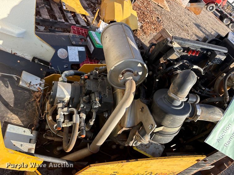 image for item ES8623 2016 Rammax 1575 trench compactor