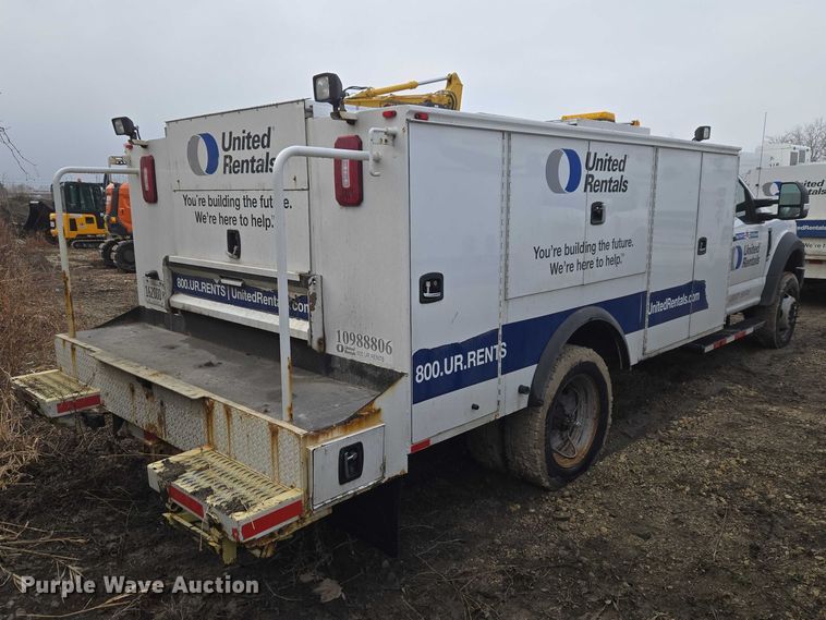 image for item ET1414 2019 Ford F550 Super Duty utility / service truck