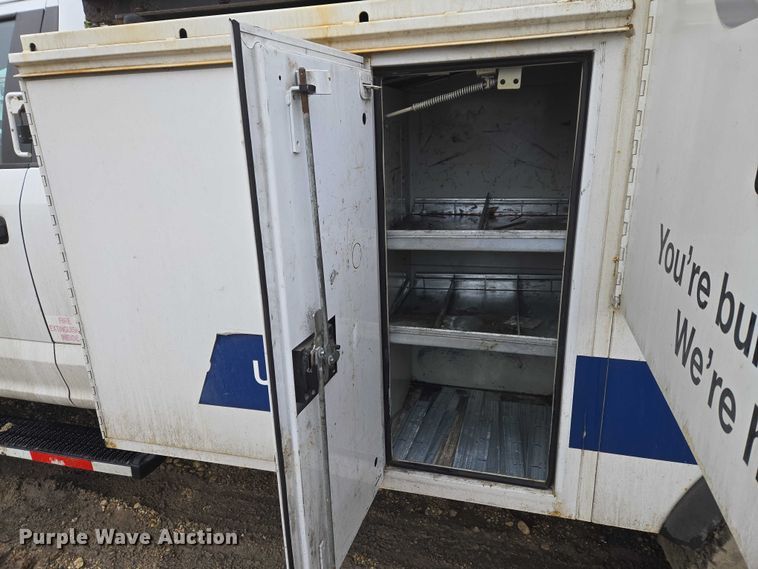 image for item ET1414 2019 Ford F550 Super Duty utility / service truck