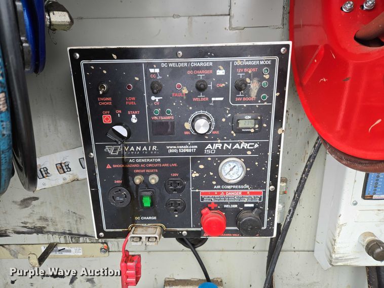 image for item ET1414 2019 Ford F550 Super Duty utility / service truck