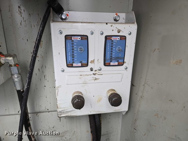 image for item ET1414 2019 Ford F550 Super Duty utility / service truck