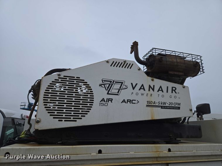 image for item ET1414 2019 Ford F550 Super Duty utility / service truck