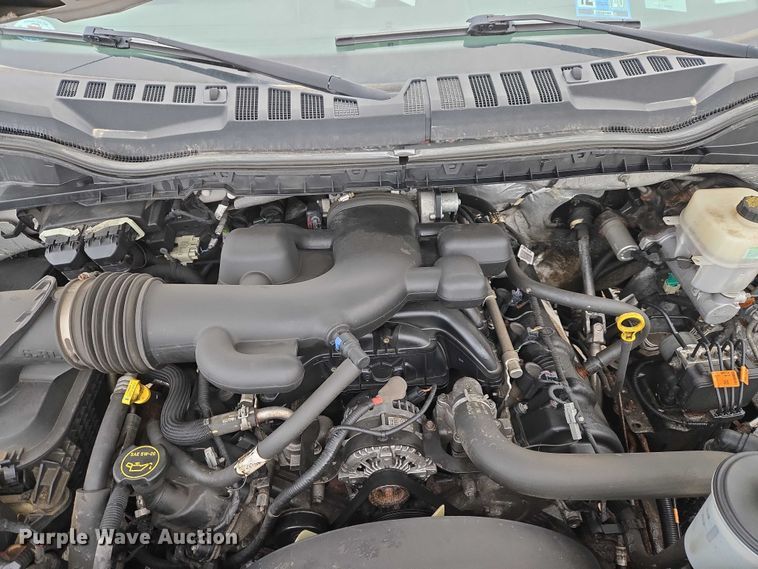 image for item ET1414 2019 Ford F550 Super Duty utility / service truck