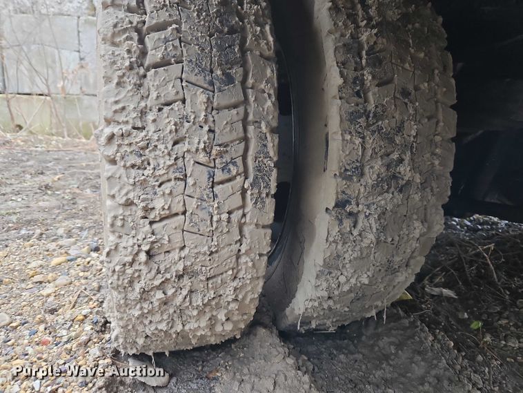 image for item ET1414 2019 Ford F550 Super Duty utility / service truck