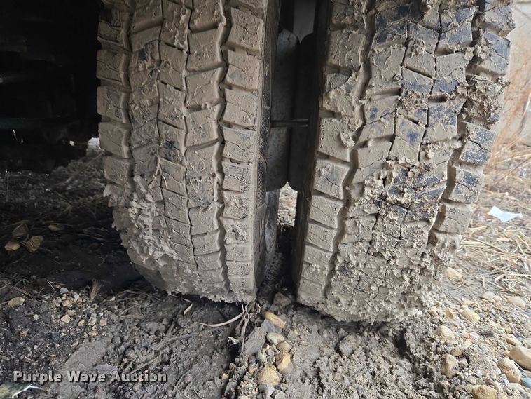 image for item ET1414 2019 Ford F550 Super Duty utility / service truck