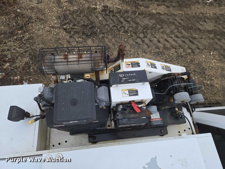 image for item ET1414 2019 Ford F550 Super Duty utility / service truck