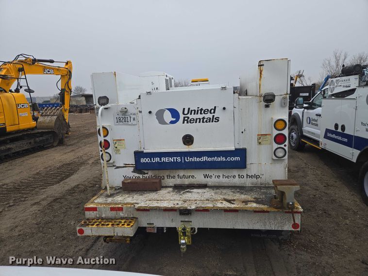 image for item ET1415 2020 Ford F550 Super Duty utility / service truck