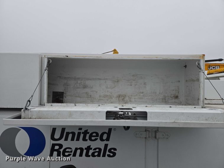 image for item ET1415 2020 Ford F550 Super Duty utility / service truck