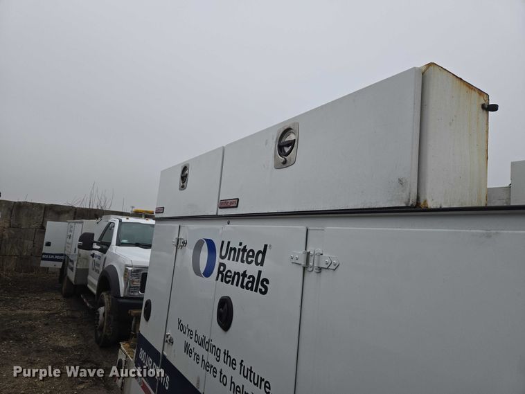 image for item ET1415 2020 Ford F550 Super Duty utility / service truck