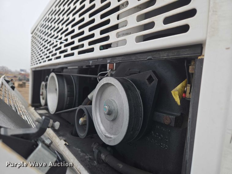 image for item ET1415 2020 Ford F550 Super Duty utility / service truck