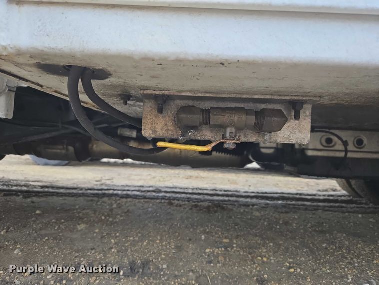 image for item ET1415 2020 Ford F550 Super Duty utility / service truck