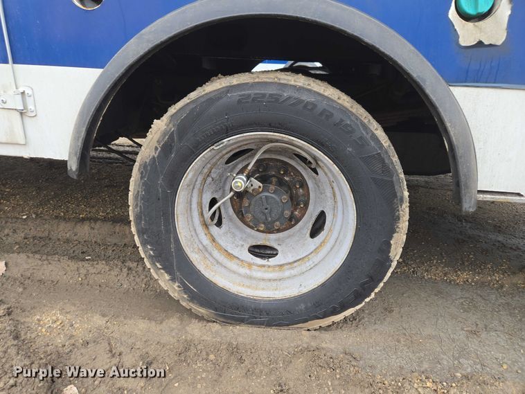 image for item ET1415 2020 Ford F550 Super Duty utility / service truck