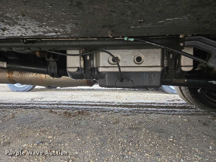 image for item ET1415 2020 Ford F550 Super Duty utility / service truck