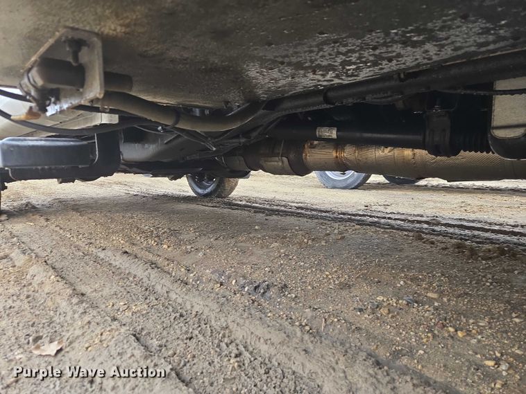 image for item ET1415 2020 Ford F550 Super Duty utility / service truck