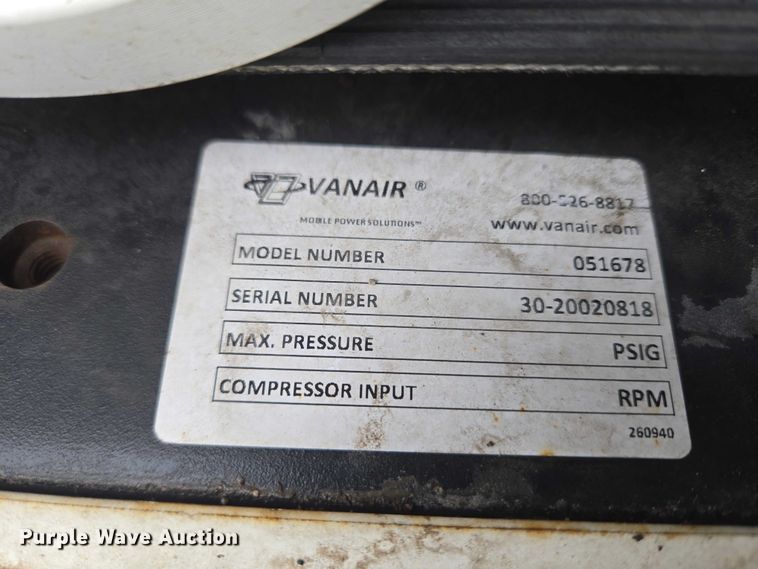 image for item ET1415 2020 Ford F550 Super Duty utility / service truck