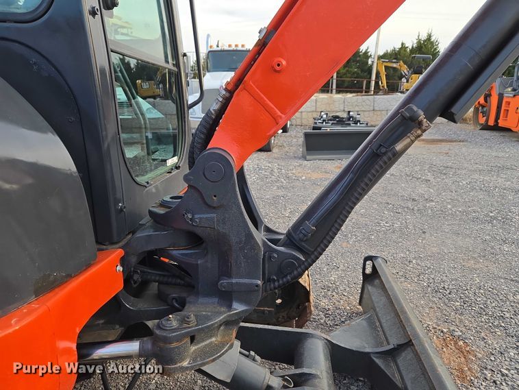 image for item ET1434 Kubota KX057-5 mini excavator