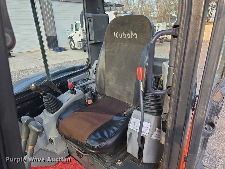 image for item ET1434 Kubota KX057-5 mini excavator