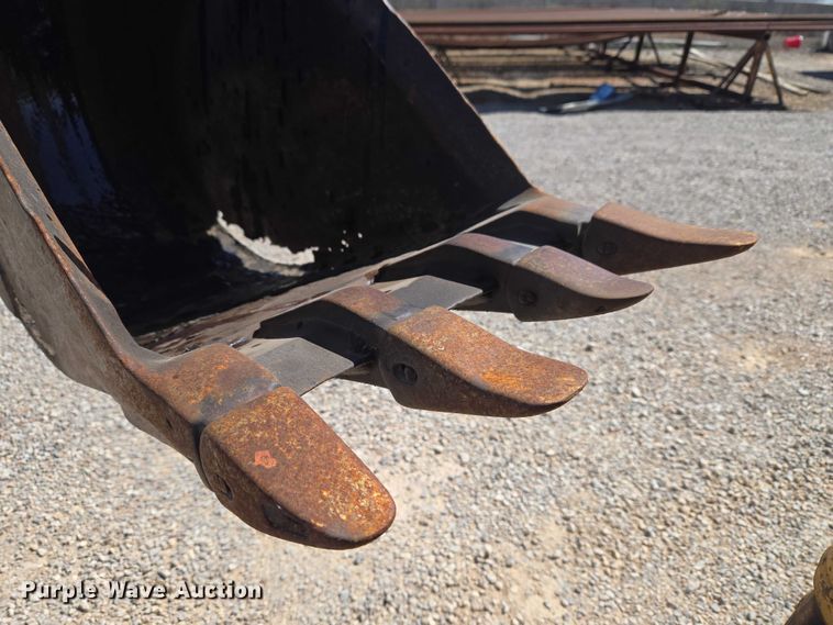 image for item ET1468 Case 480F backhoe