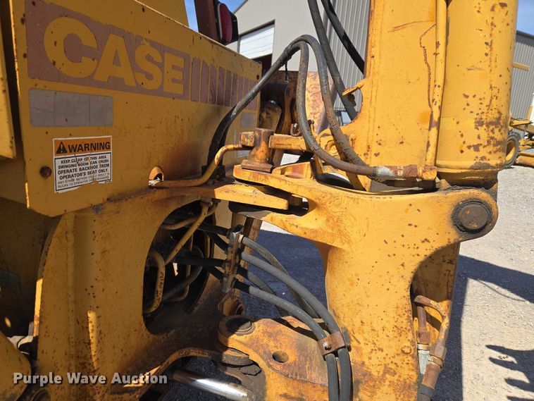 image for item ET1468 Case 480F backhoe