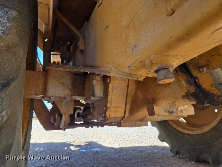 image for item ET1468 Case 480F backhoe
