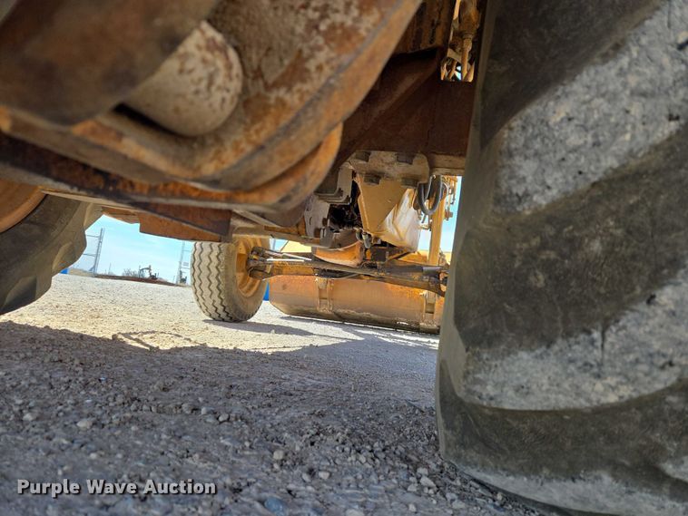 image for item ET1468 Case 480F backhoe