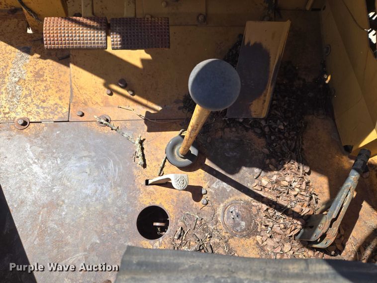 image for item ET1468 Case 480F backhoe