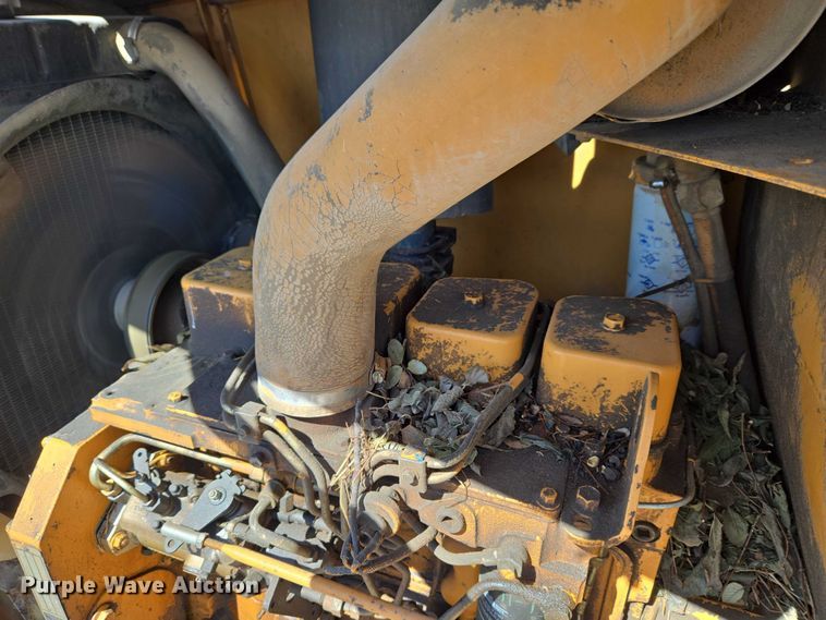image for item ET1468 Case 480F backhoe