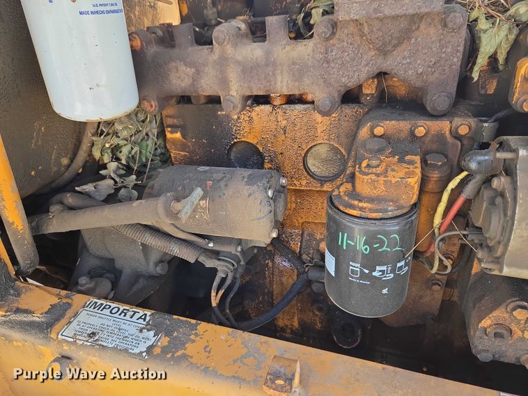 image for item ET1468 Case 480F backhoe