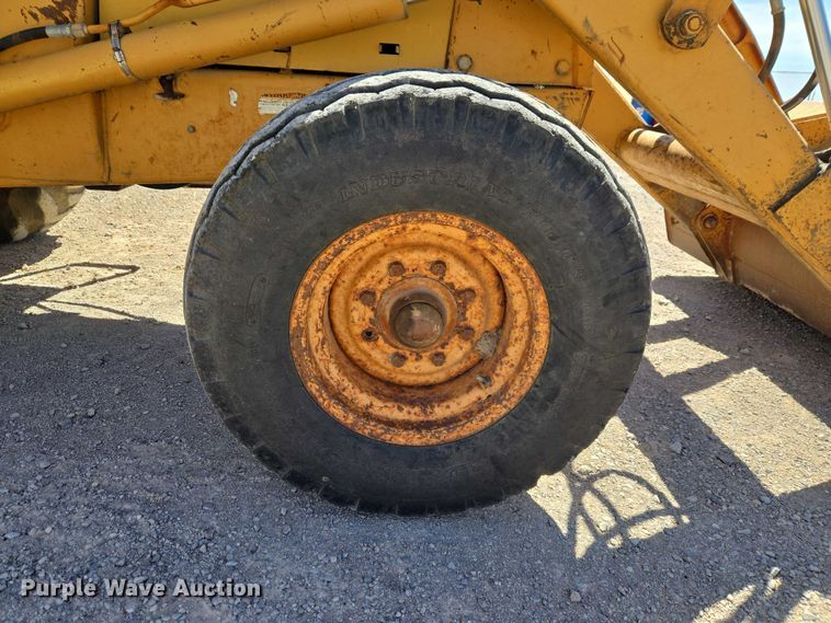 image for item ET1468 Case 480F backhoe