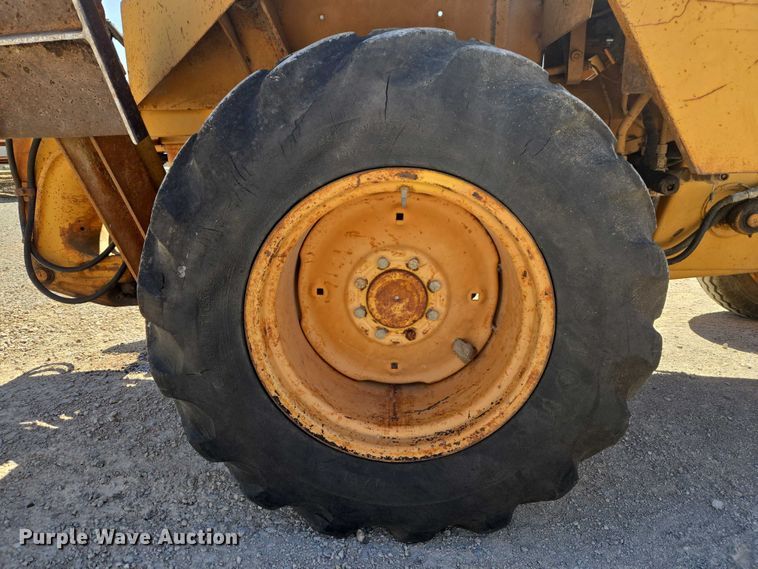 image for item ET1468 Case 480F backhoe