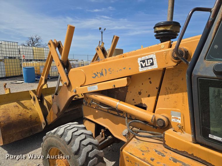 image for item ET1469 2000 Case 580 Super L backhoe