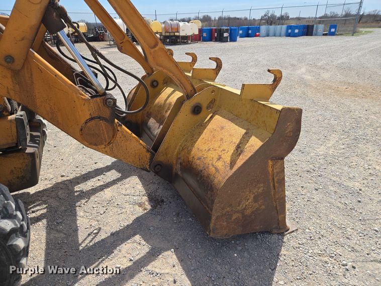 image for item ET1469 2000 Case 580 Super L backhoe