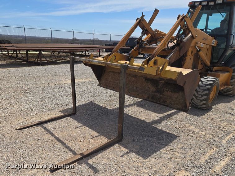 image for item ET1469 2000 Case 580 Super L backhoe