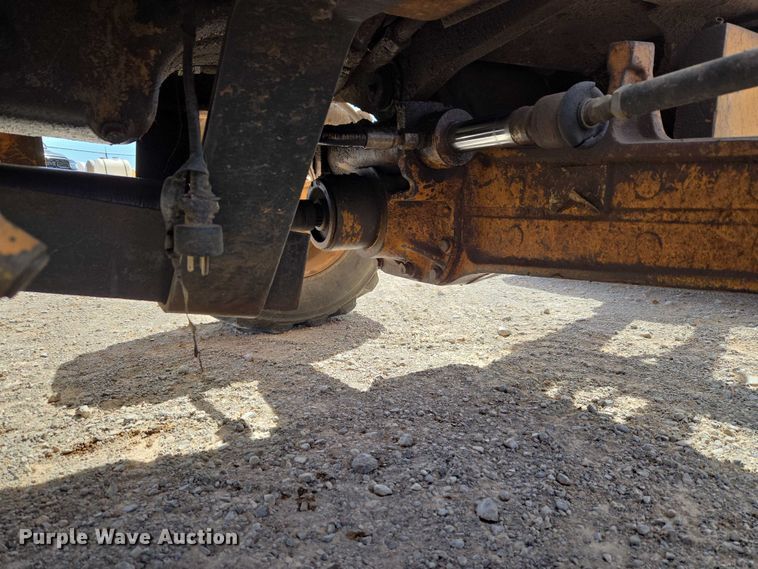 image for item ET1469 2000 Case 580 Super L backhoe