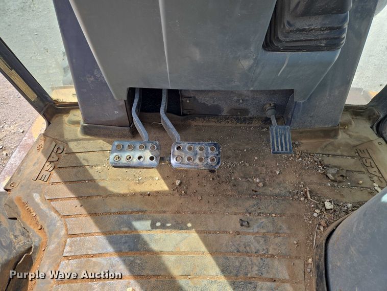 image for item ET1469 2000 Case 580 Super L backhoe