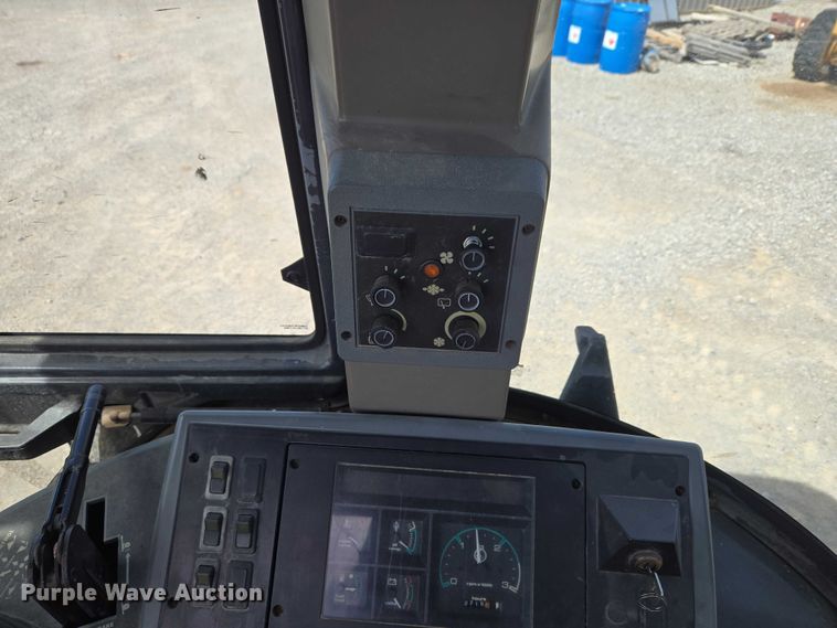 image for item ET1469 2000 Case 580 Super L backhoe