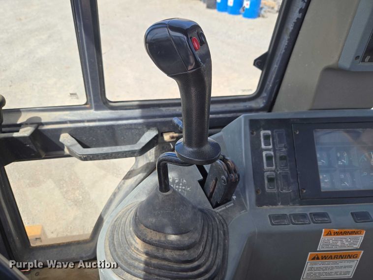 image for item ET1469 2000 Case 580 Super L backhoe