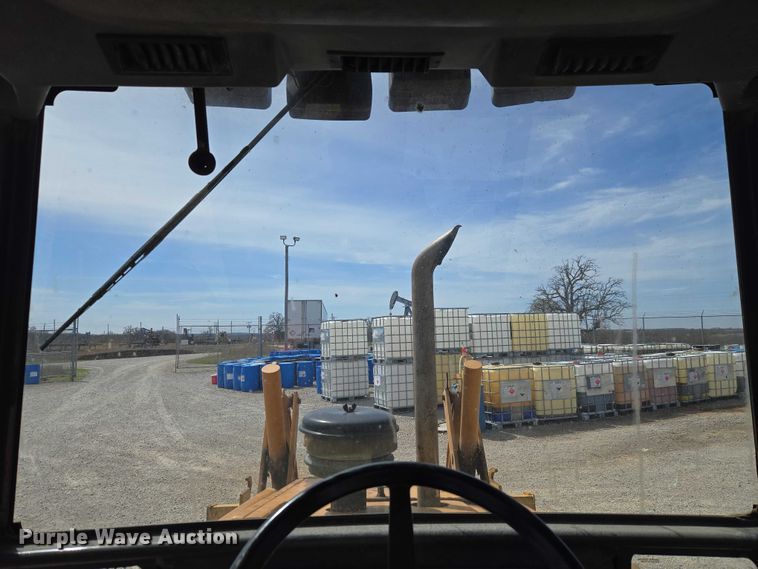 image for item ET1469 2000 Case 580 Super L backhoe