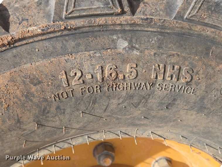 image for item ET1469 2000 Case 580 Super L backhoe