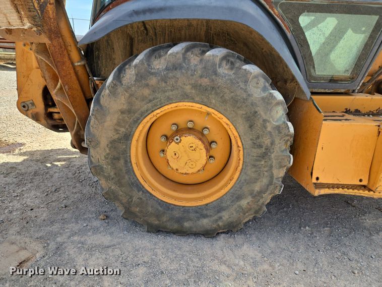 image for item ET1469 2000 Case 580 Super L backhoe