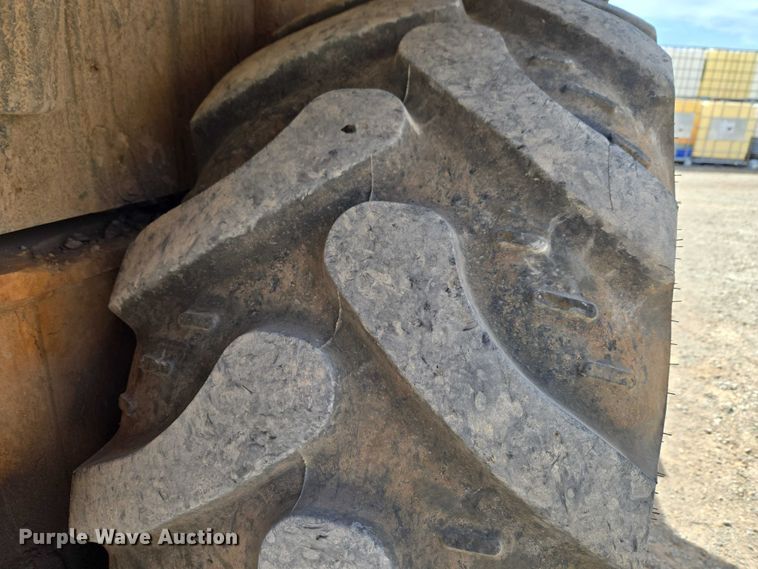 image for item ET1469 2000 Case 580 Super L backhoe