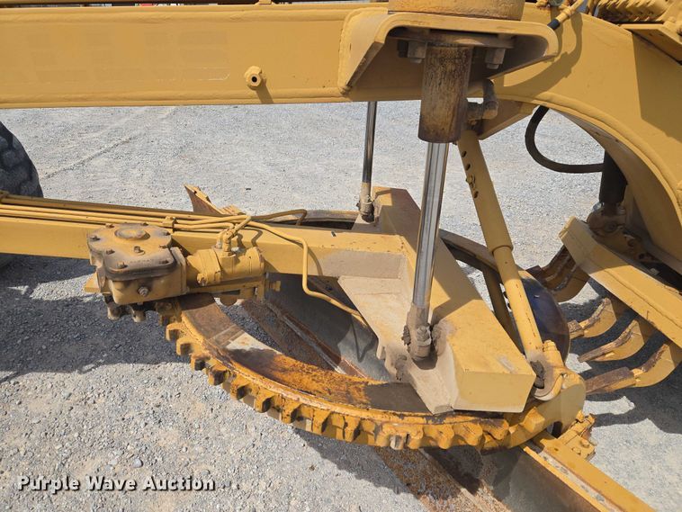 image for item ET1470 1993 Fiatallis 65-B rigid frame motor grader